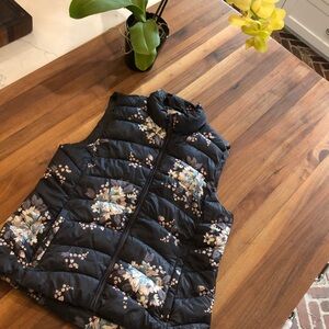 Women’s Loft Floral Fashion Vest
